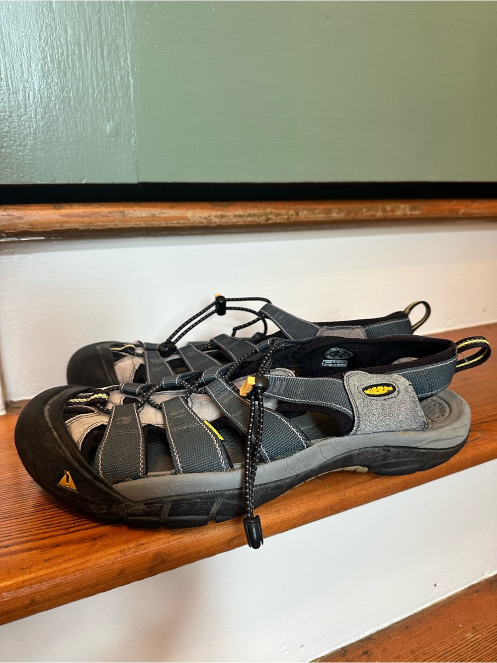 Keen Men's Newport H2 Dark Teal and Gray Outdoor Sandals Size 13